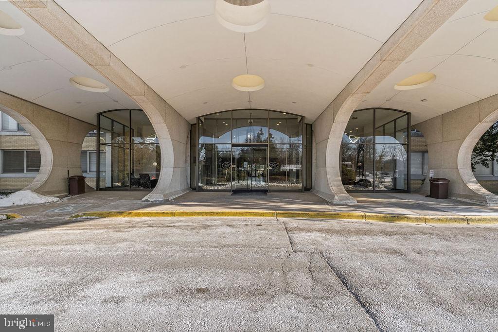 THE FOUNTAINS - Residential