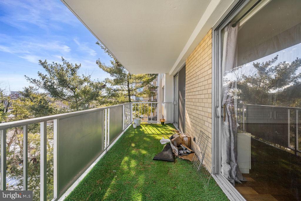 THE FOUNTAINS - Residential