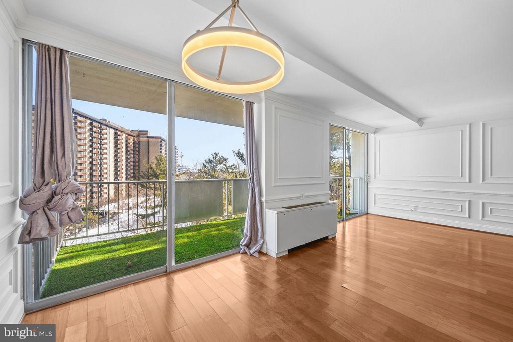 THE FOUNTAINS - Residential