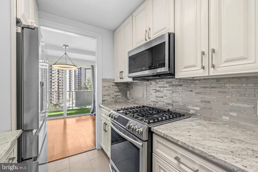 THE FOUNTAINS - Residential