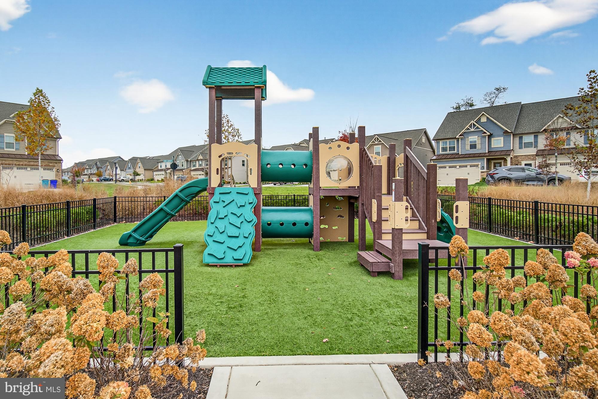 THE WOODLANDS - Residential