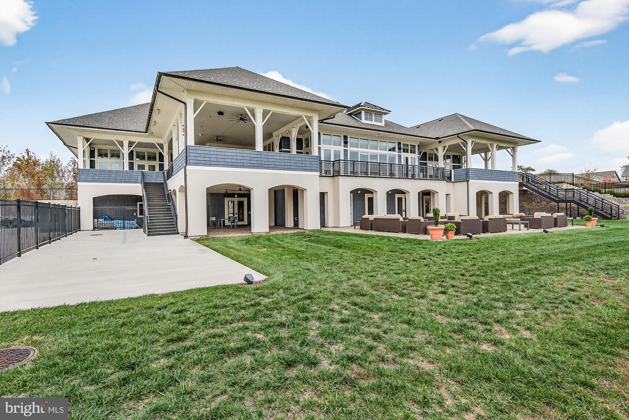 THE WOODLANDS - Residential