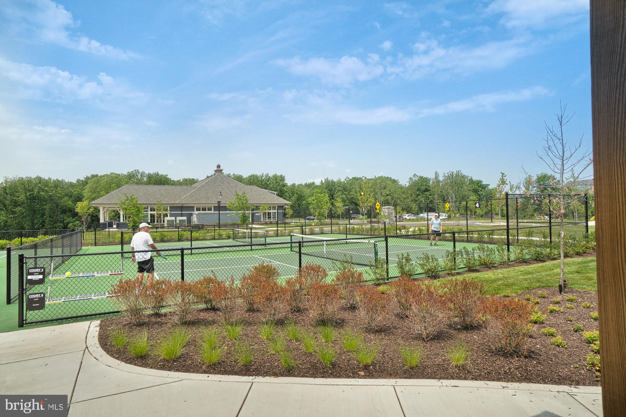 THE WOODLANDS - Residential