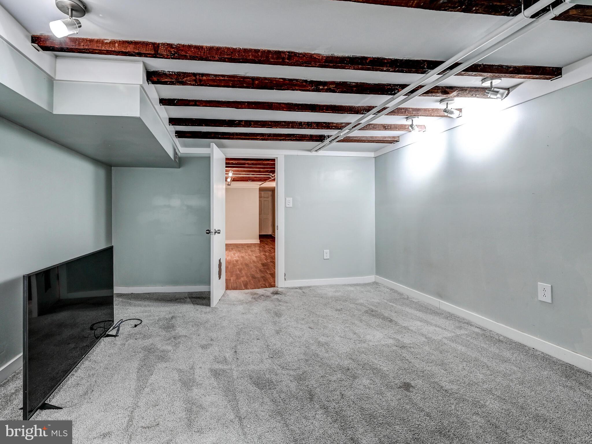 PATTERSON PARK - Residential Lease