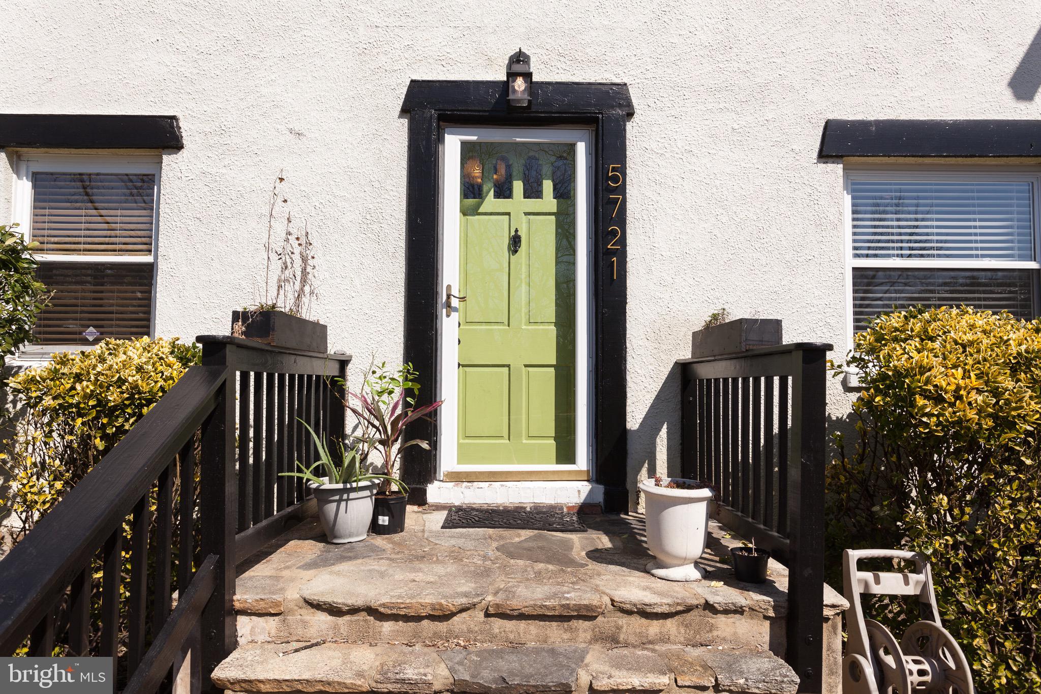 MOUNT WASHINGTON - Residential