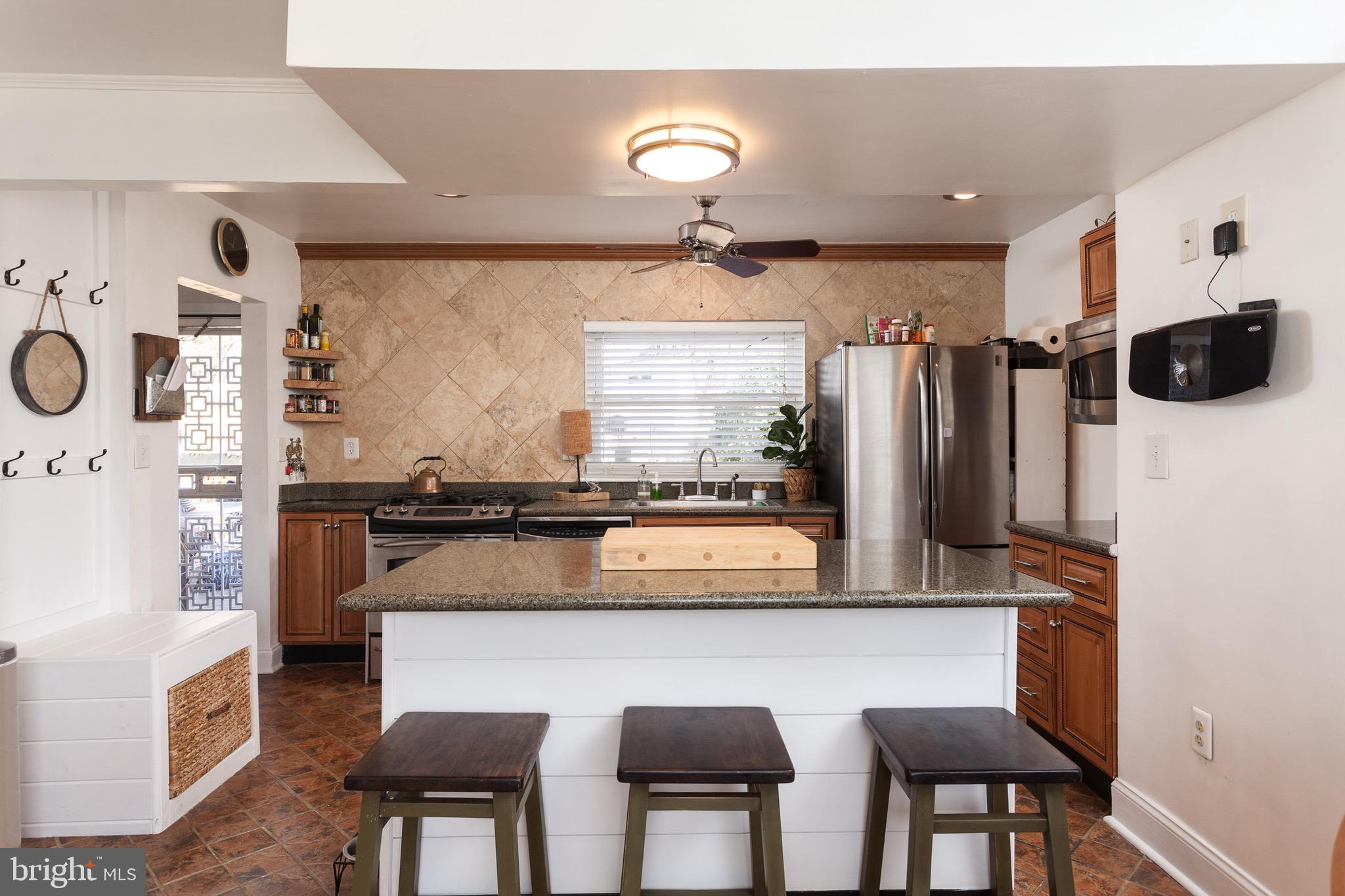 MOUNT WASHINGTON - Residential