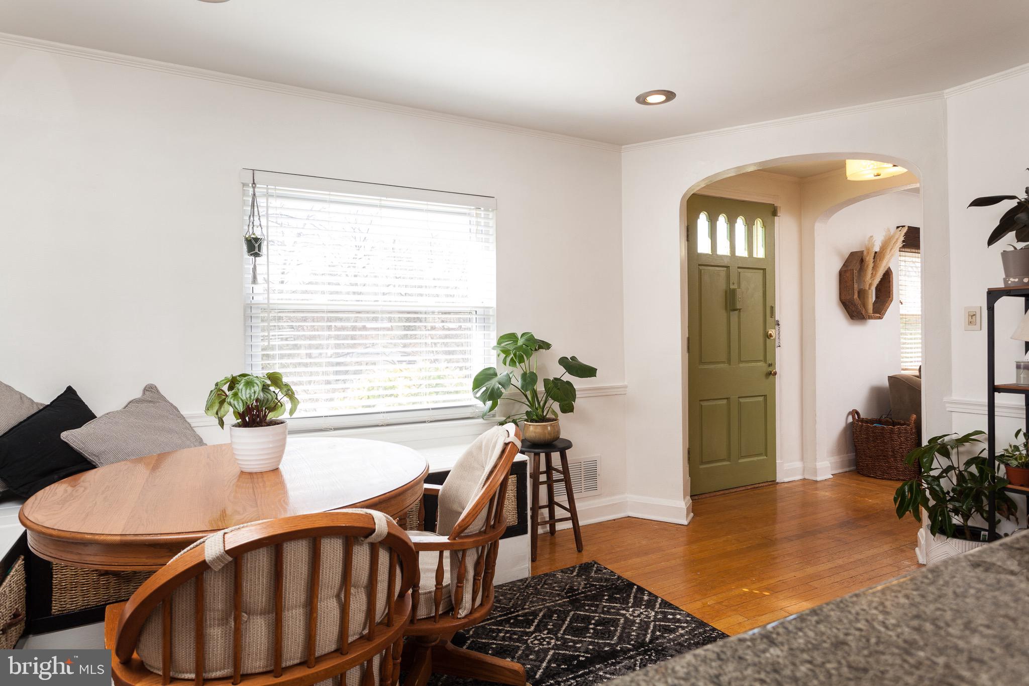 MOUNT WASHINGTON - Residential