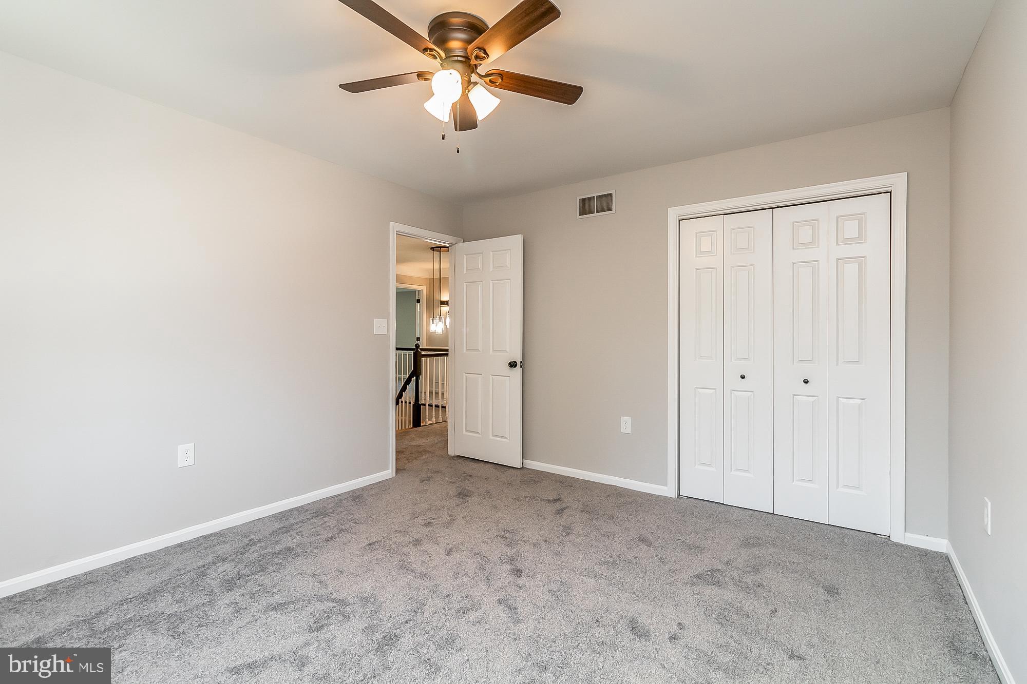 TUDOR MANOR - Residential