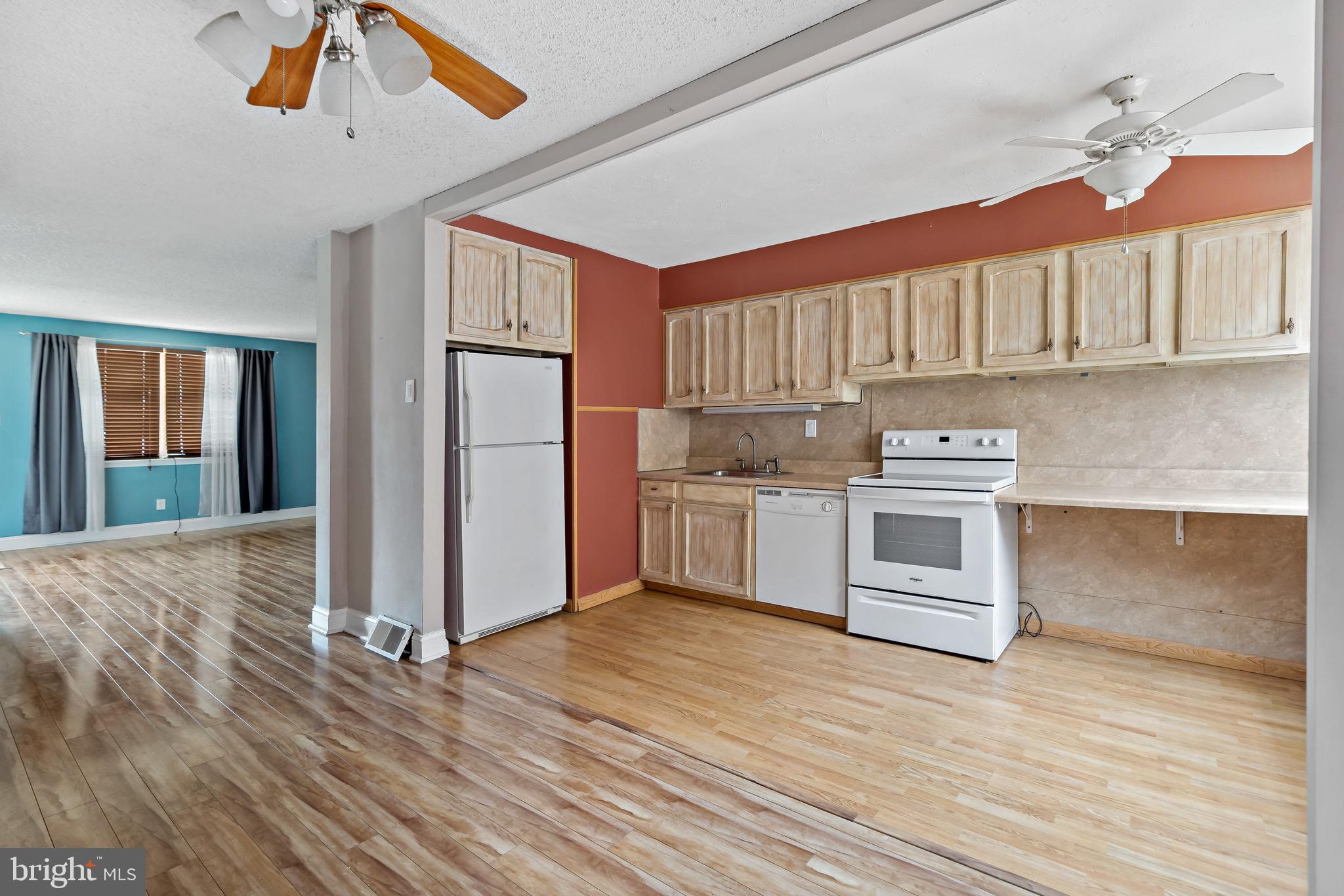 SOUTHBROOK PARK - Residential