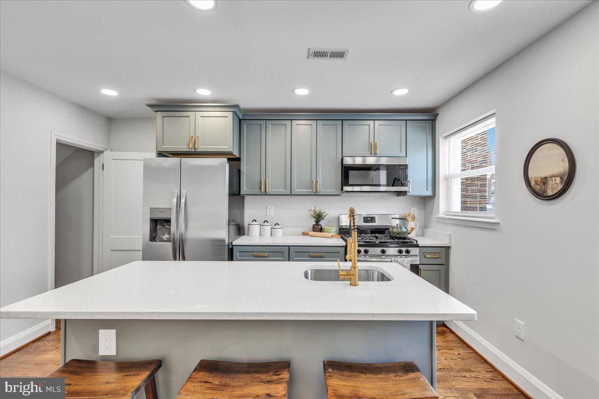 GOVANS - Residential