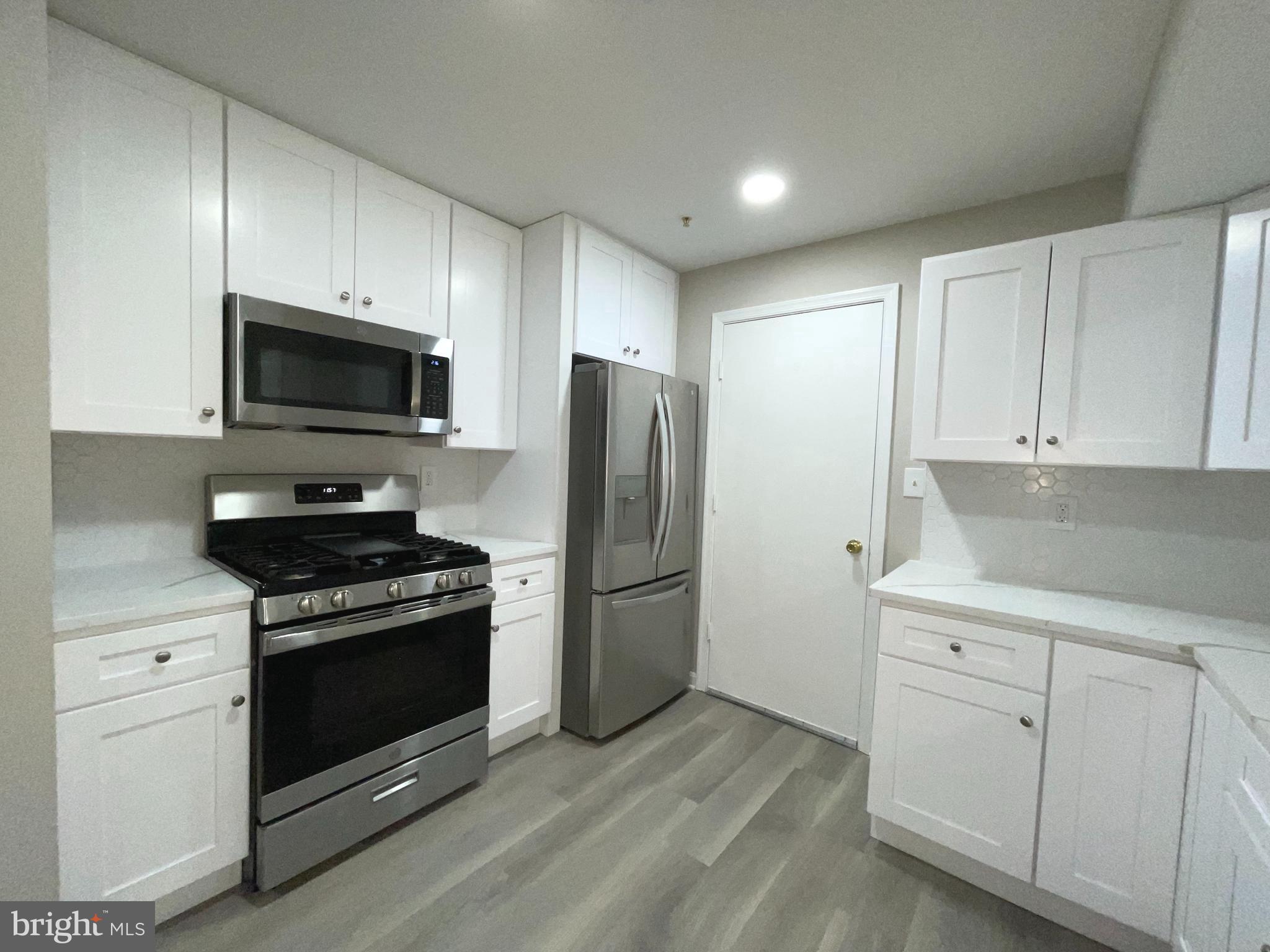 KINGSVIEW RIDGE - Residential Lease