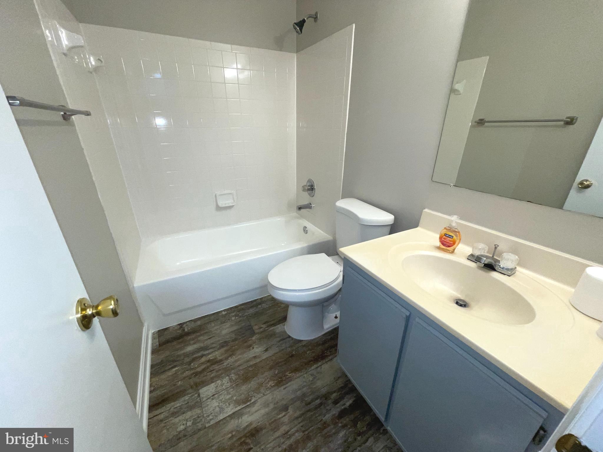 KINGSVIEW RIDGE - Residential Lease