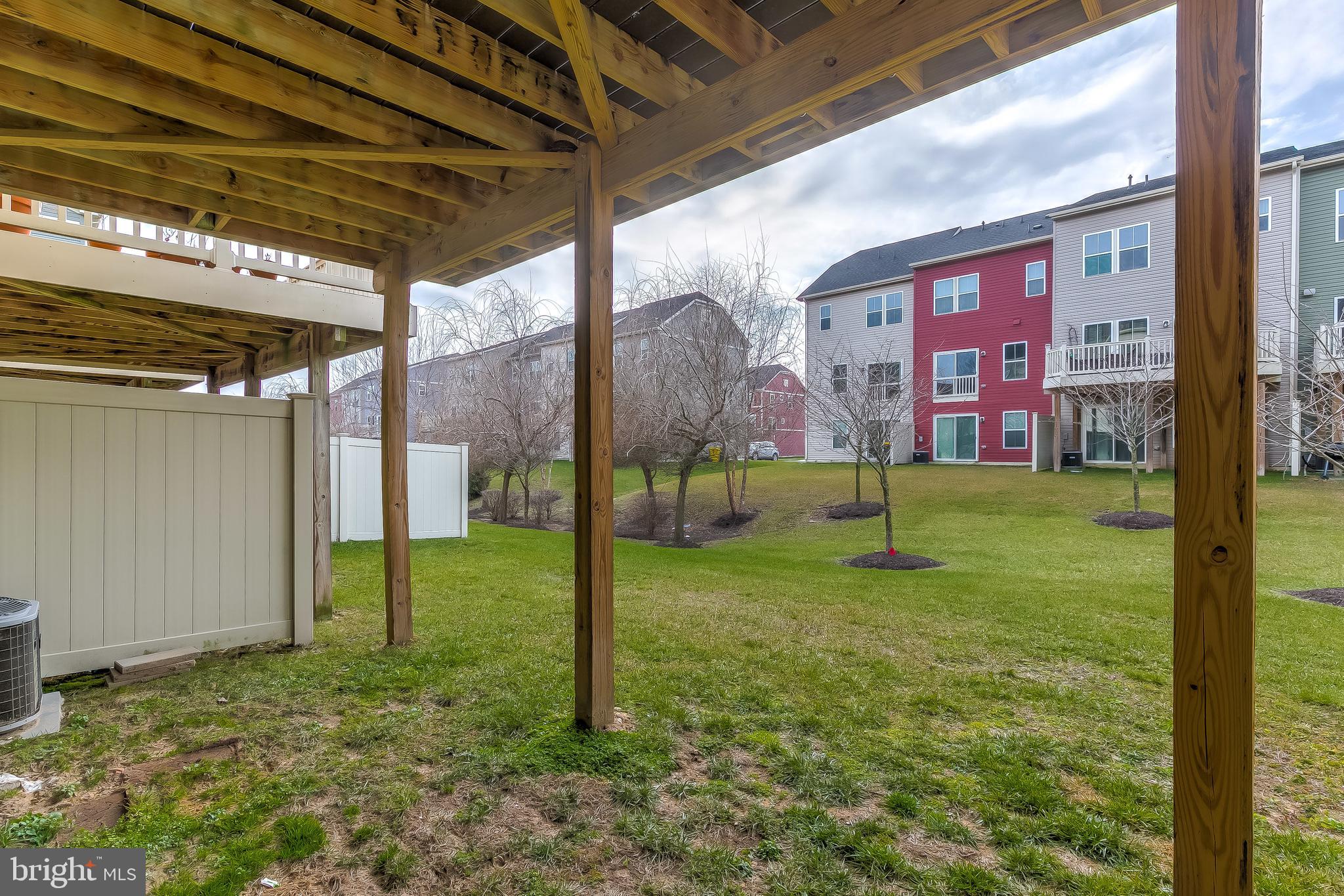 CREEKSIDE VILLAGE AT TANYARD SPRINGS - Residential