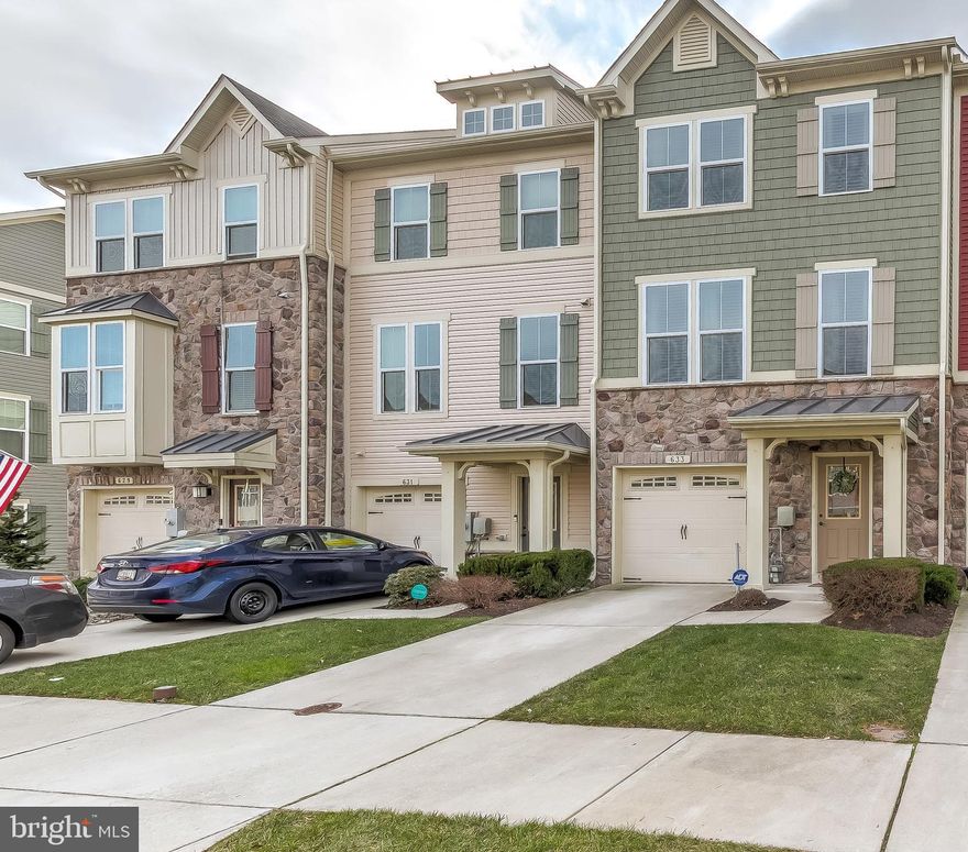 All offers are due to be submitted to listing agent by Friday, February 5th at 5:00 PM.    STUNNING FINISHES IN THIS GARAGE TOWNHOME IN CREEKSIDE VILLAGE.   ONE CAR GARAGE WITH 2 CAR PARKING PAD.  HARDWOOD FLOORS AND CUSTOM LIGHTING IN THE FOYER WHICH LEADS TO FULLY FINISHED LOWER LEVEL COMPLETE WITH HALF BATH AND WALK OUT TO REAR GROUNDS.  THE LOWER LEVEL FAMILY ROOM HAS A BEAUTIFUL WOODEN ACCENT WALL AND RECESSED LIGHTS. THE SECOND LEVEL INCLUDES HAND SCRAPED HARDWOOD FLOORS THROUGHOUT, WHITE CABINETS, GRANITE COUNTERTOPS, SS APPLIANCES IN THE KITCHEN ALONG WITH A CUSTOM BUILT IN DESK SPACE.  TONS OF TRIM AND ATTENTION TO DETAIL THROUGHOUT!   OFF THE KITCHEN IS A LARGE ALL COMPOSITE DECK PERFECT FOR ENTERTAINING.  THE UPPER LEVEL BOASTS 3 LARGE BEDROOMS, TWO FULL BATHROOMS, AND FULL SIZED LAUNDRY.  THIS HOME IS IN MINT CONDITION WITH ALL OF THE AVAILABLE UPGRADES.  SCHEDULE YOUR SHOWING TODAY!