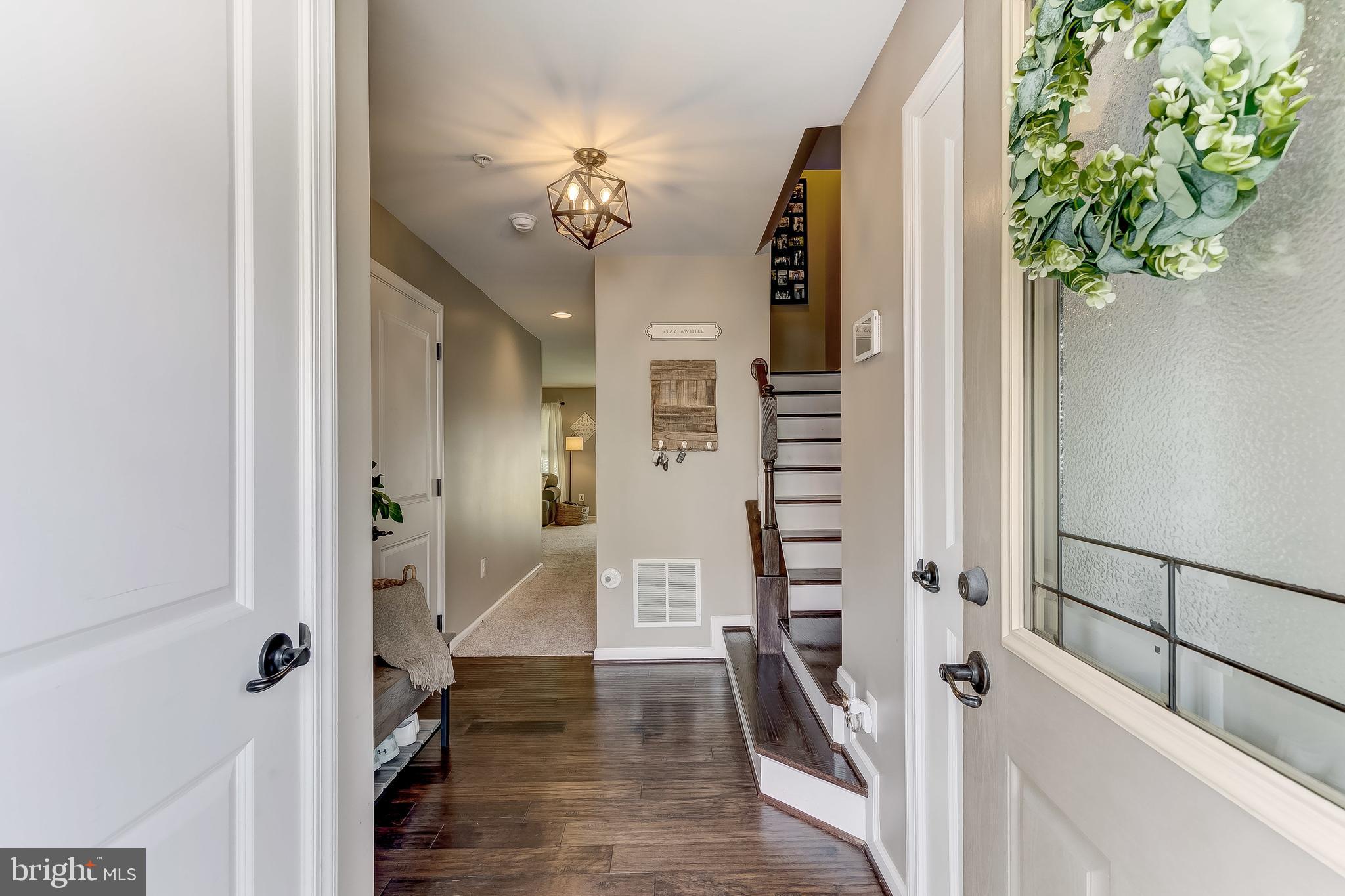 CREEKSIDE VILLAGE AT TANYARD SPRINGS - Residential