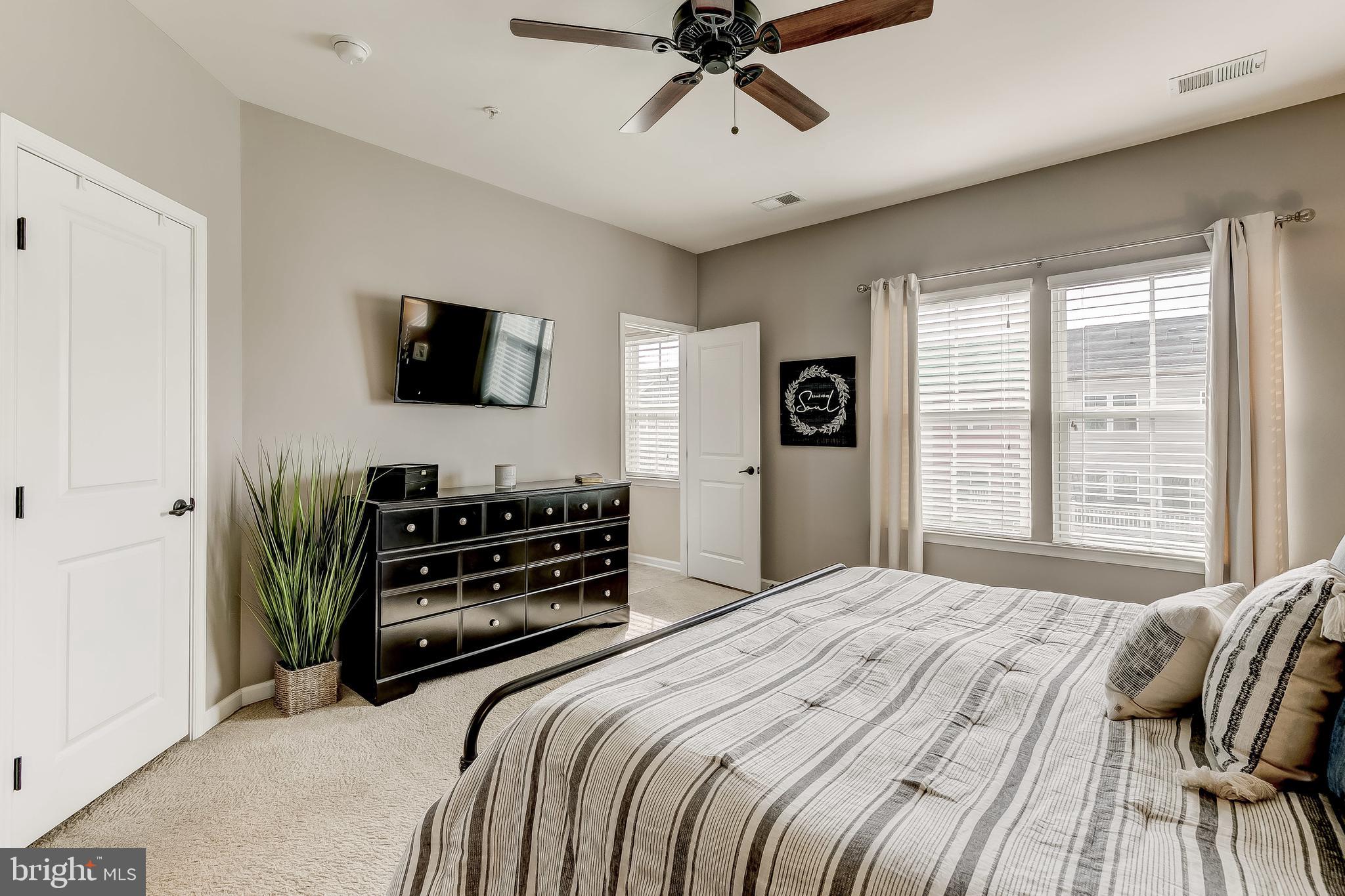 CREEKSIDE VILLAGE AT TANYARD SPRINGS - Residential