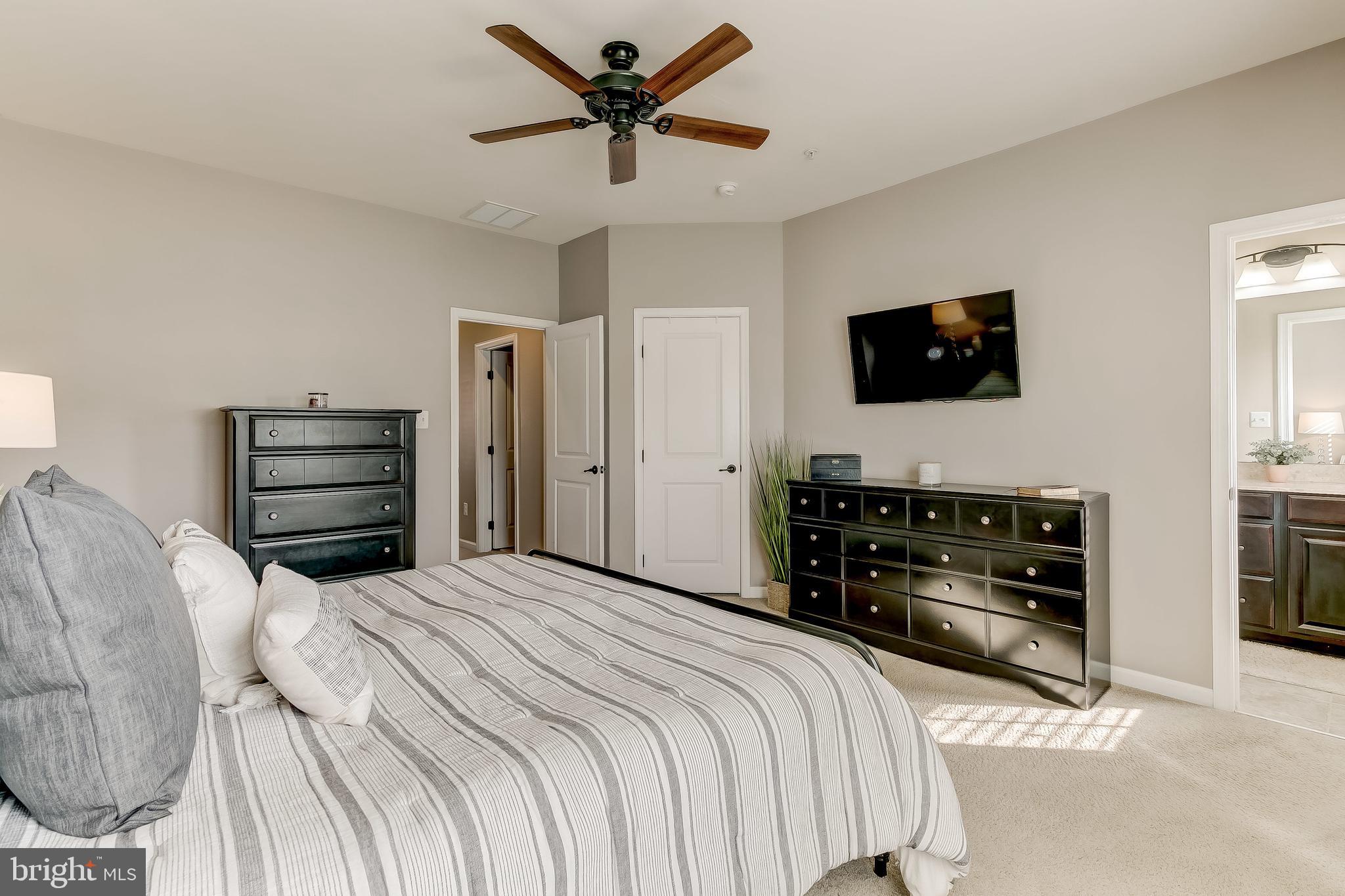 CREEKSIDE VILLAGE AT TANYARD SPRINGS - Residential