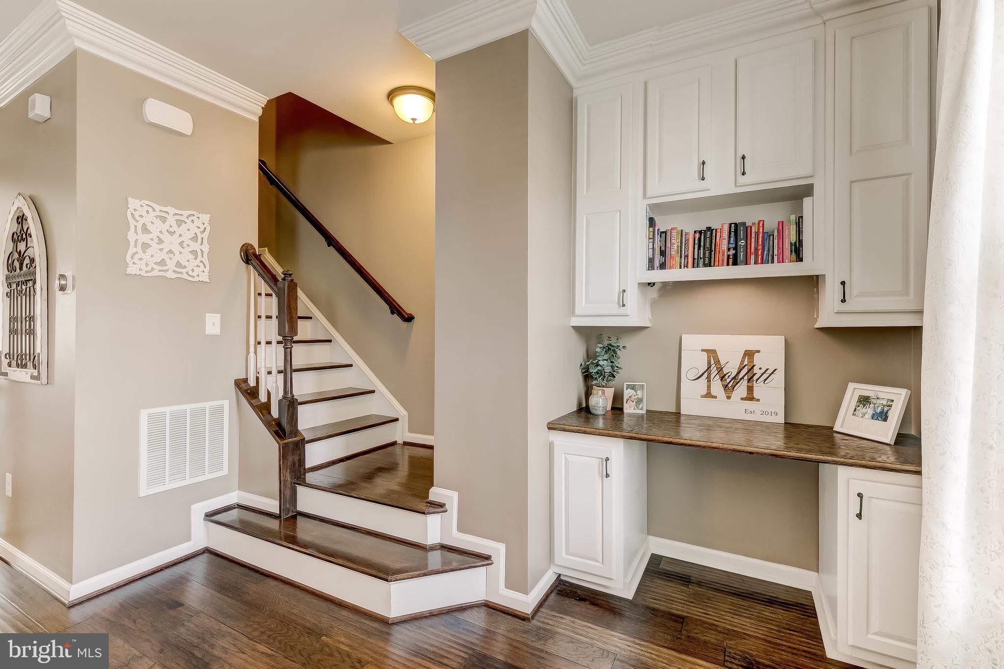 CREEKSIDE VILLAGE AT TANYARD SPRINGS - Residential