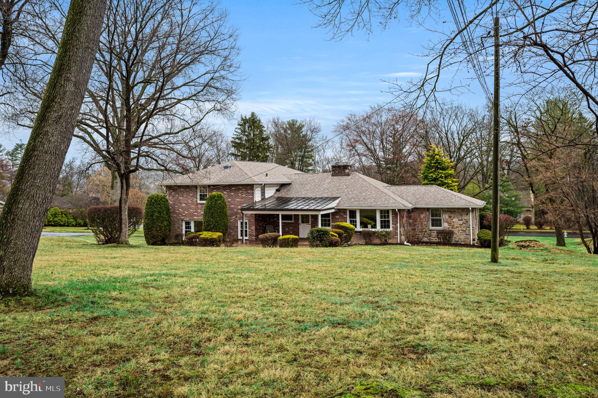 LAFAYETTE HILL - Residential