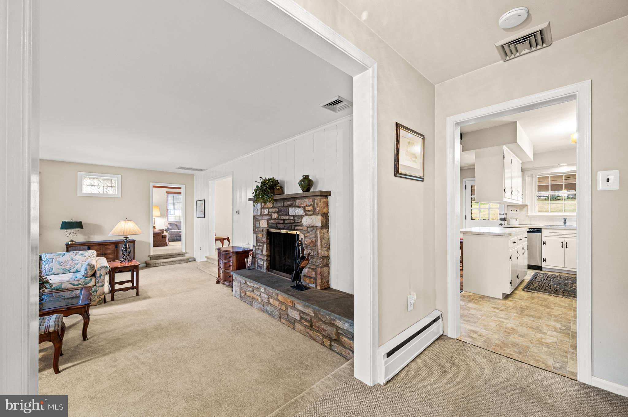 LAFAYETTE HILL - Residential