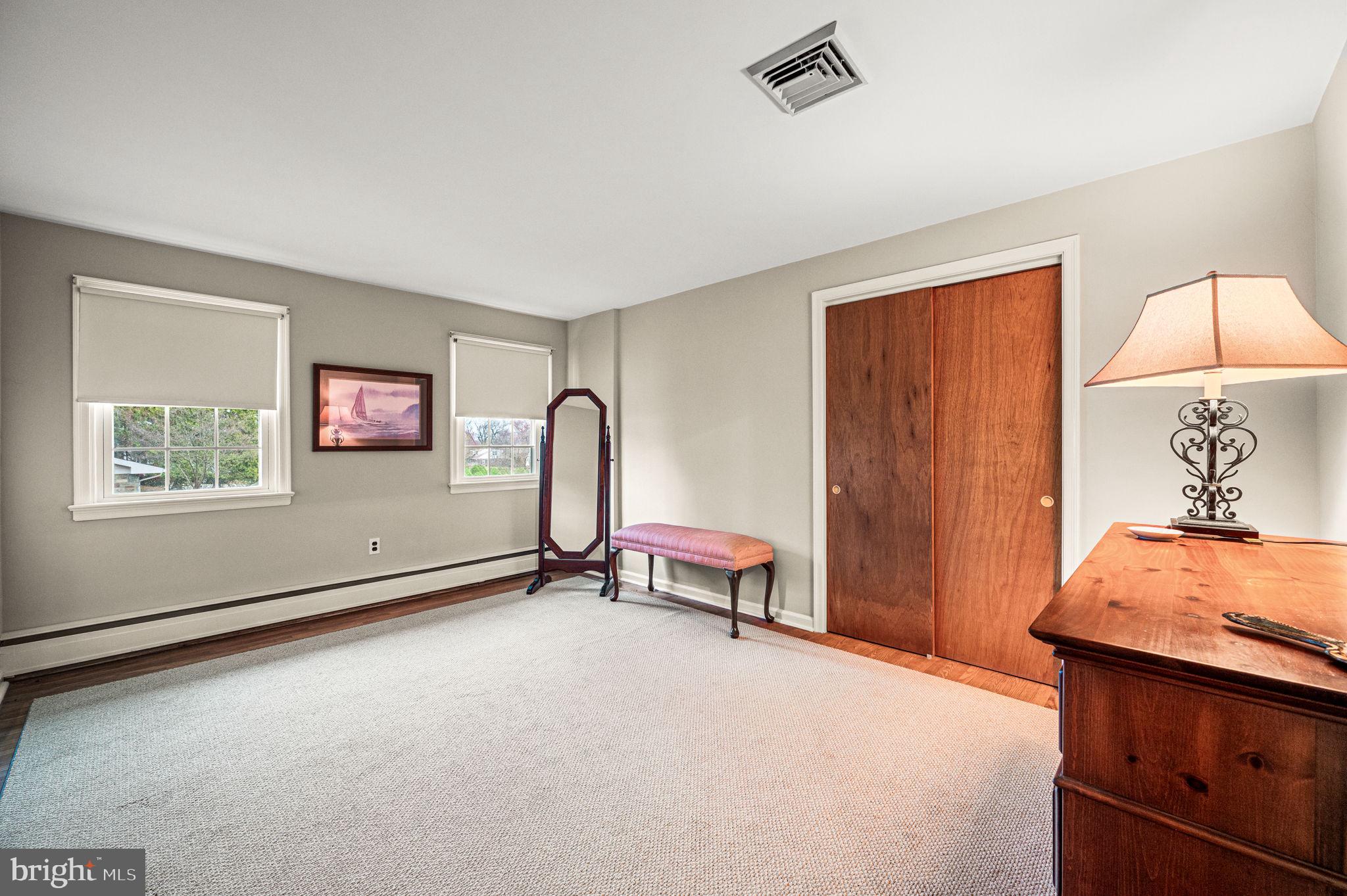 LAFAYETTE HILL - Residential