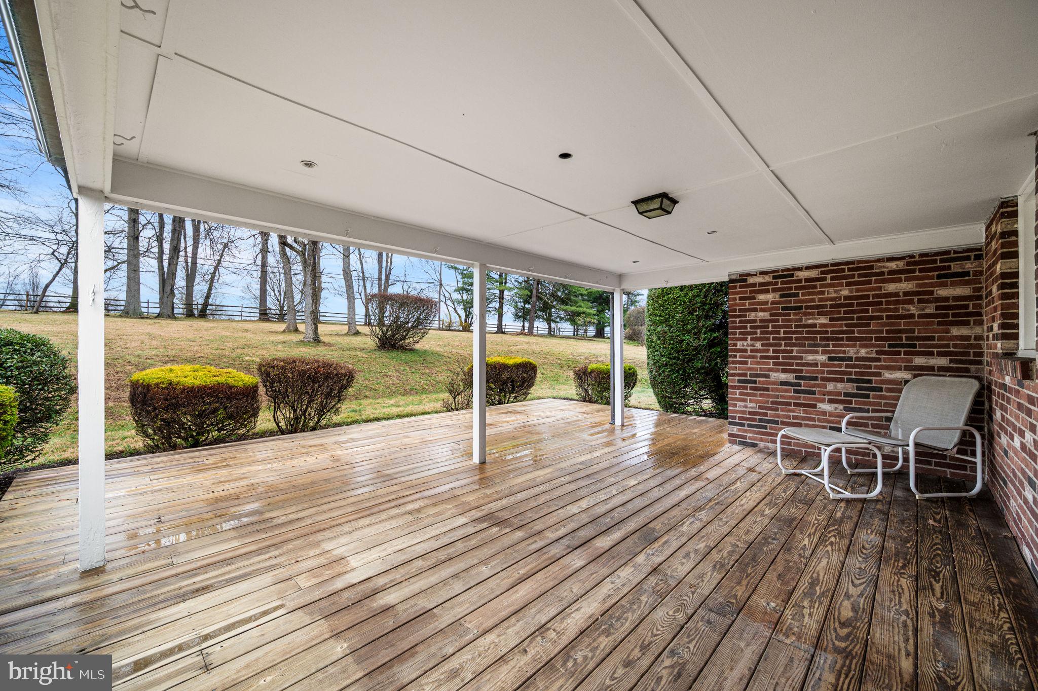 LAFAYETTE HILL - Residential