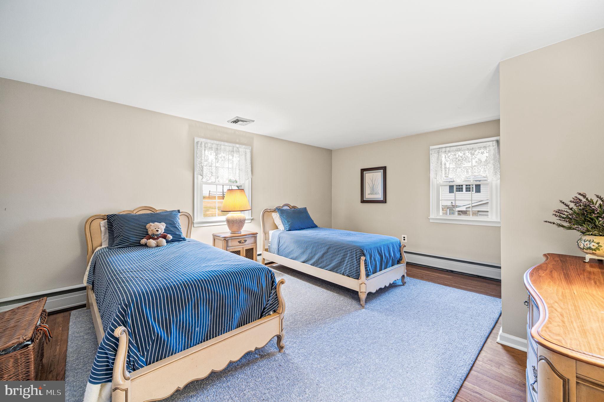 LAFAYETTE HILL - Residential