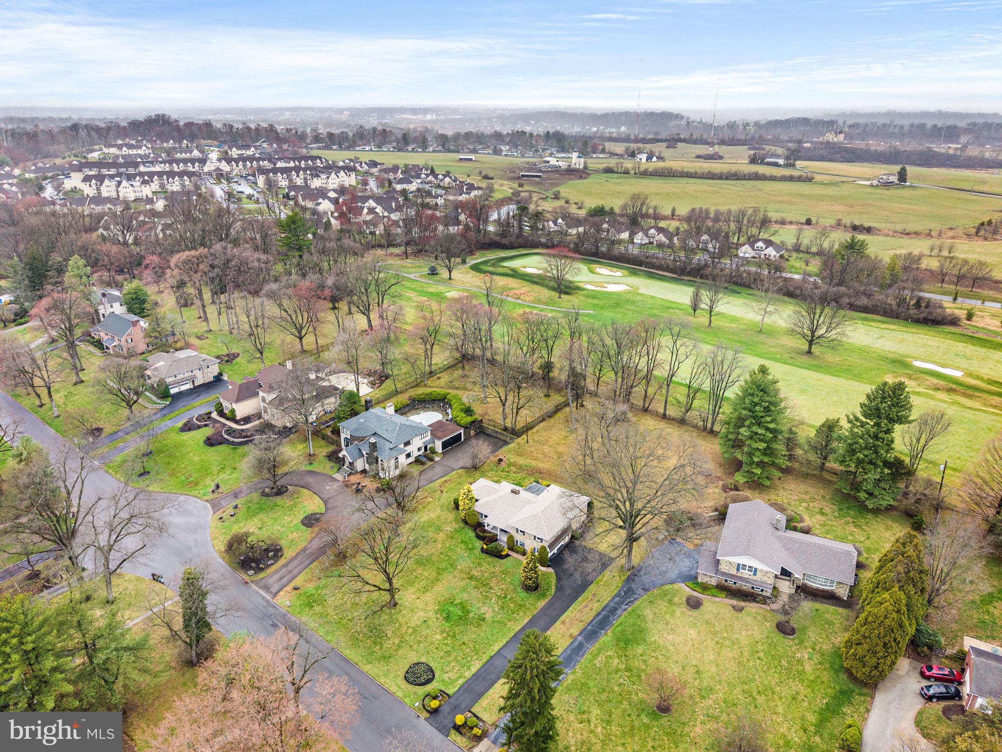 LAFAYETTE HILL - Residential