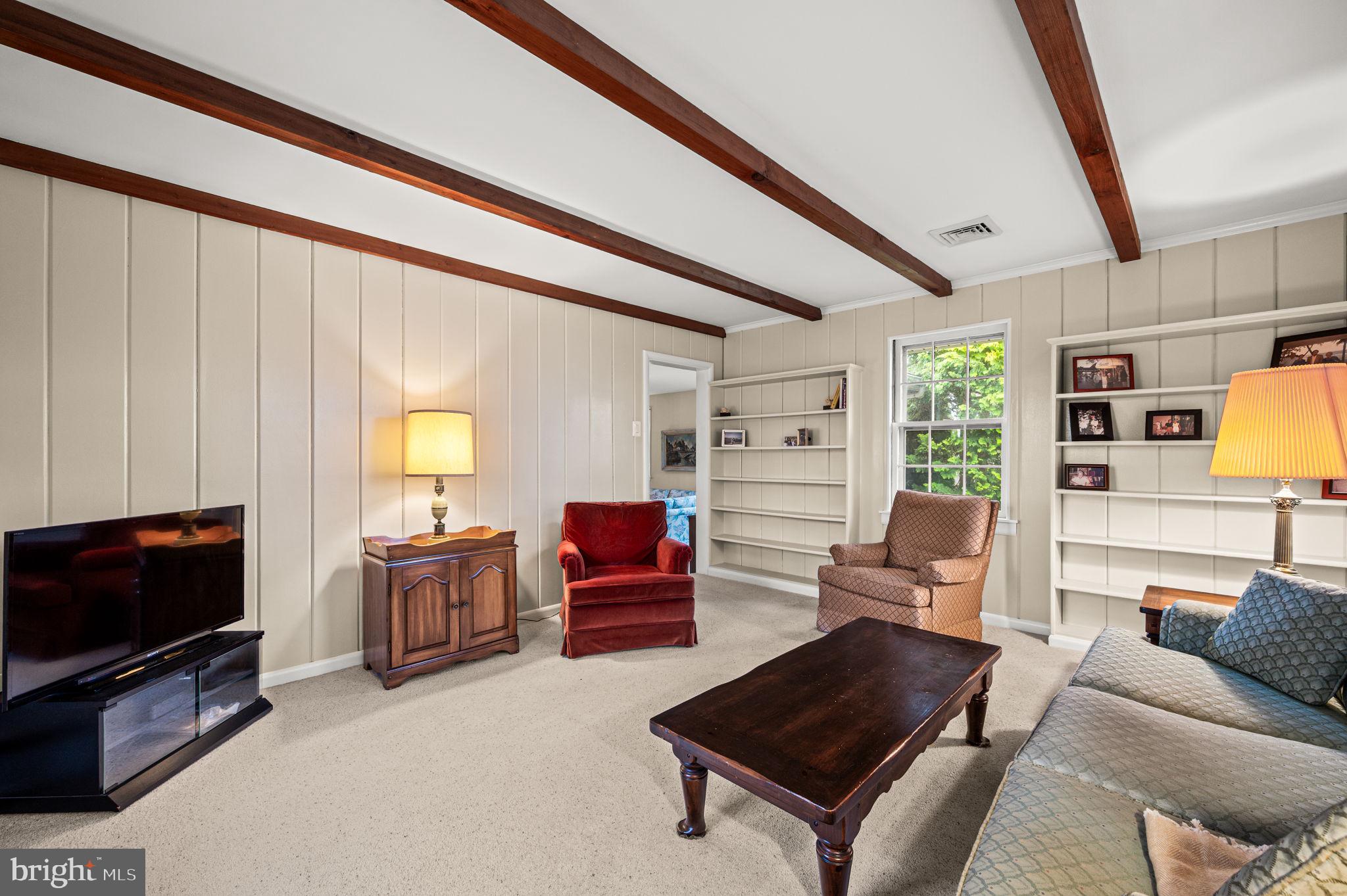 LAFAYETTE HILL - Residential