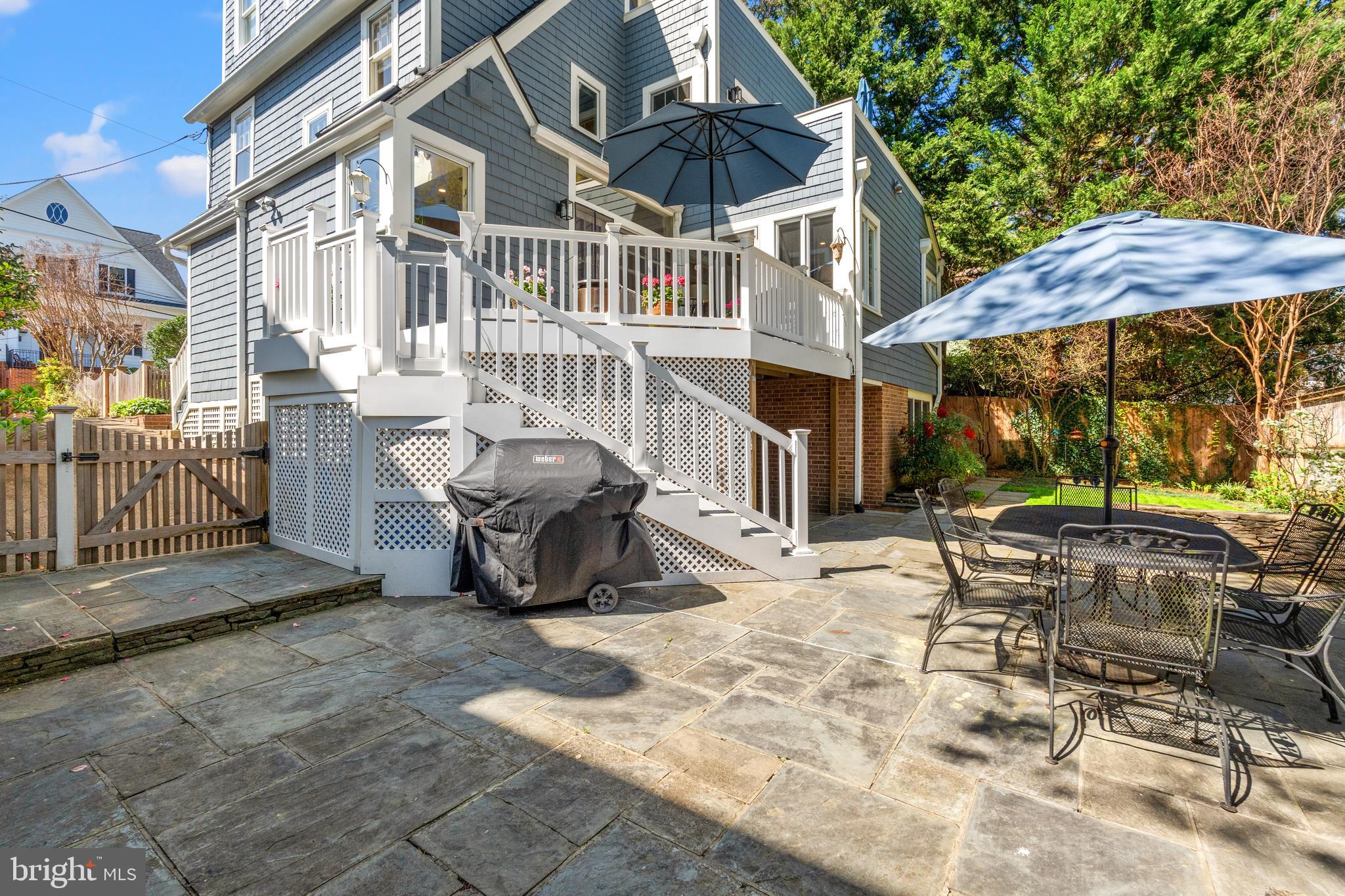 CHEVY CHASE VILLAGE - Residential