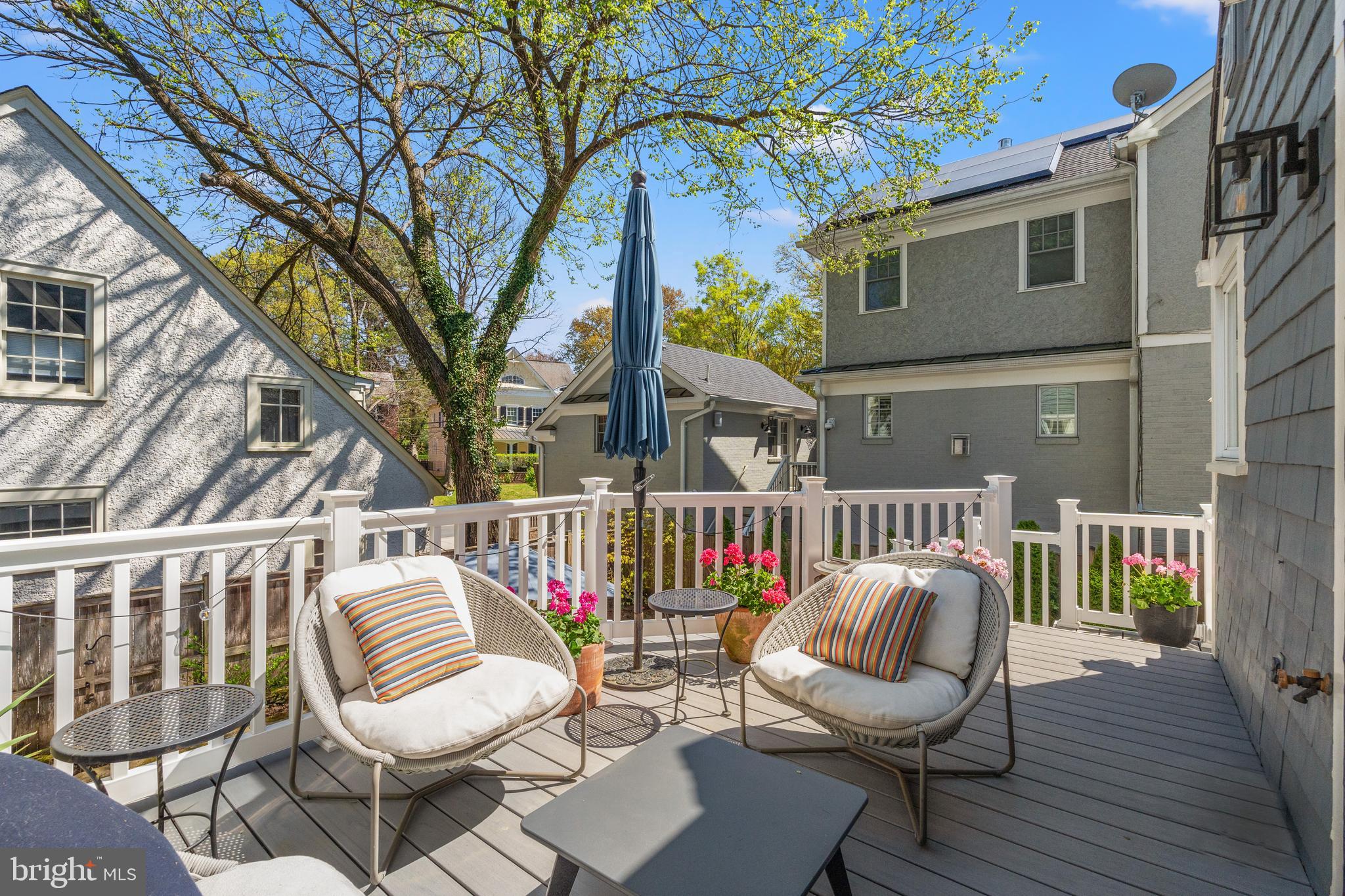 CHEVY CHASE VILLAGE - Residential