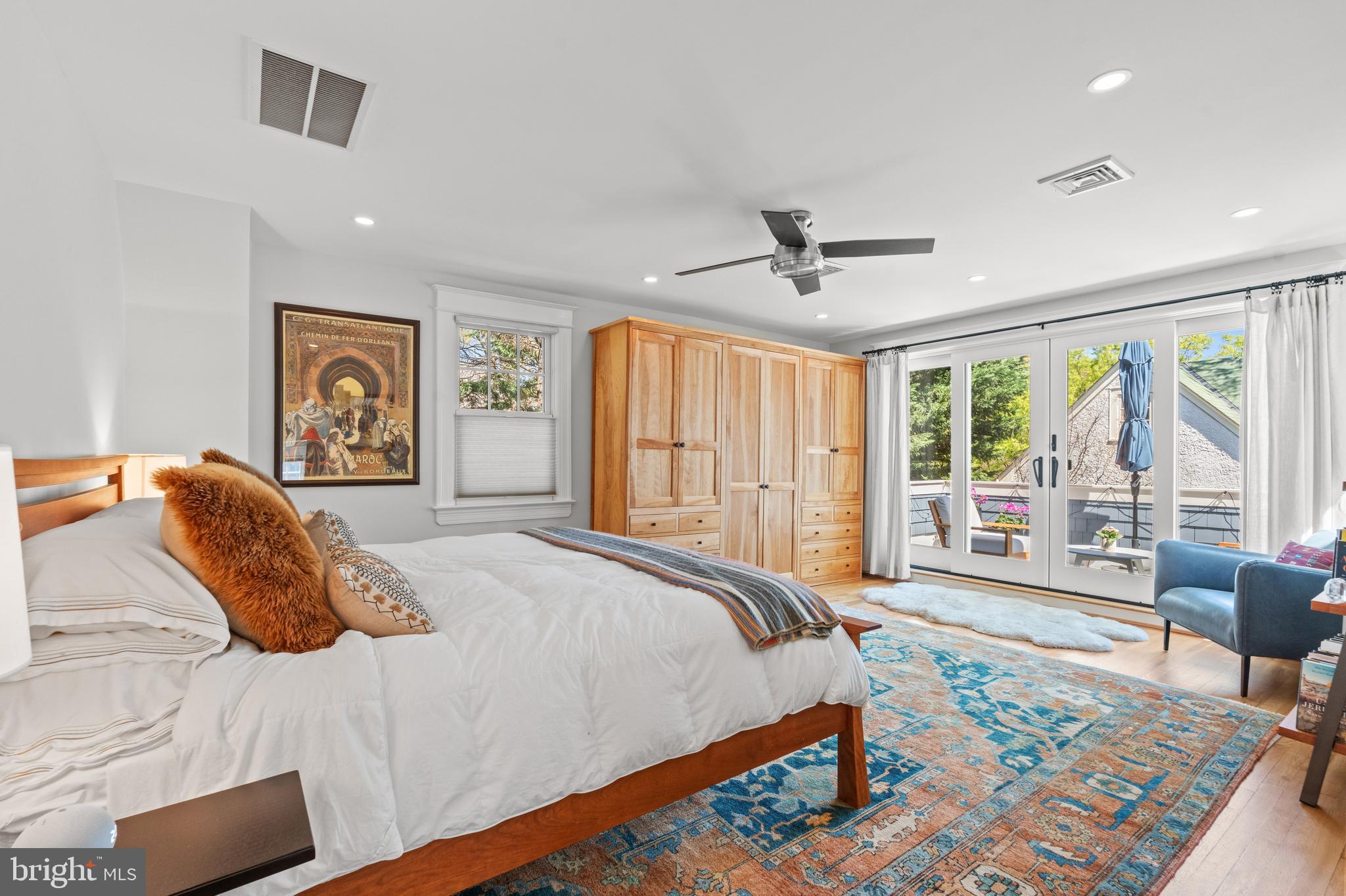 CHEVY CHASE VILLAGE - Residential