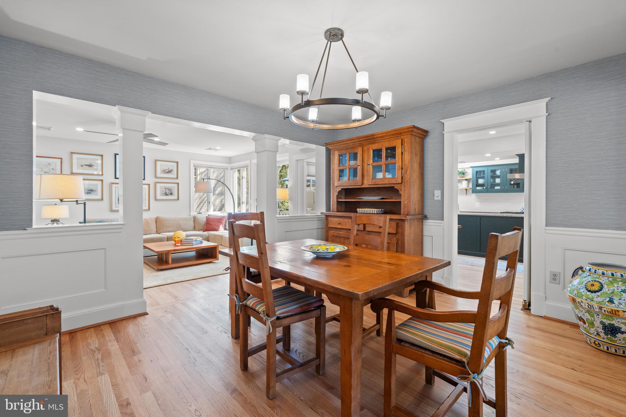 CHEVY CHASE VILLAGE - Residential