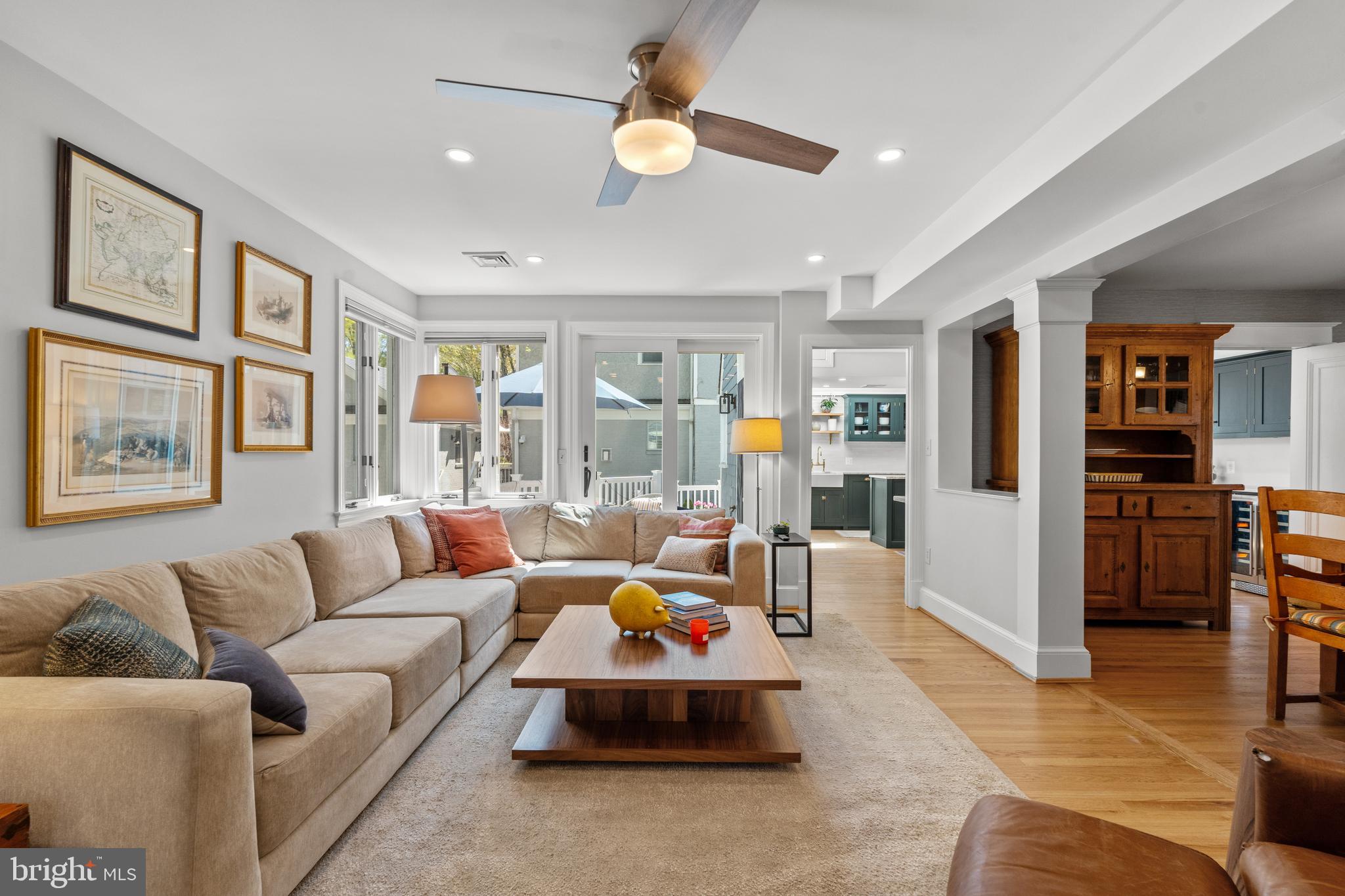 CHEVY CHASE VILLAGE - Residential