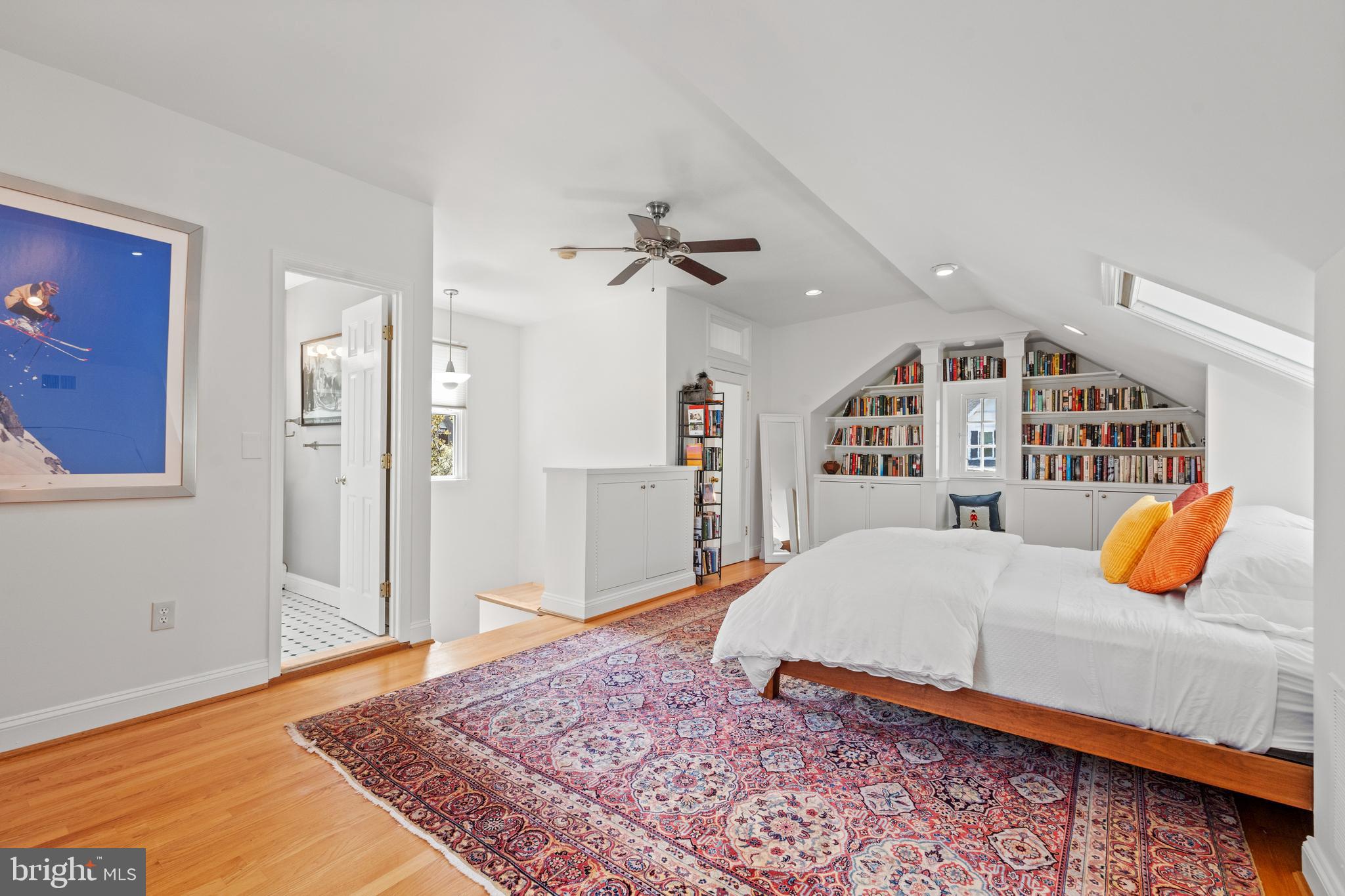 CHEVY CHASE VILLAGE - Residential