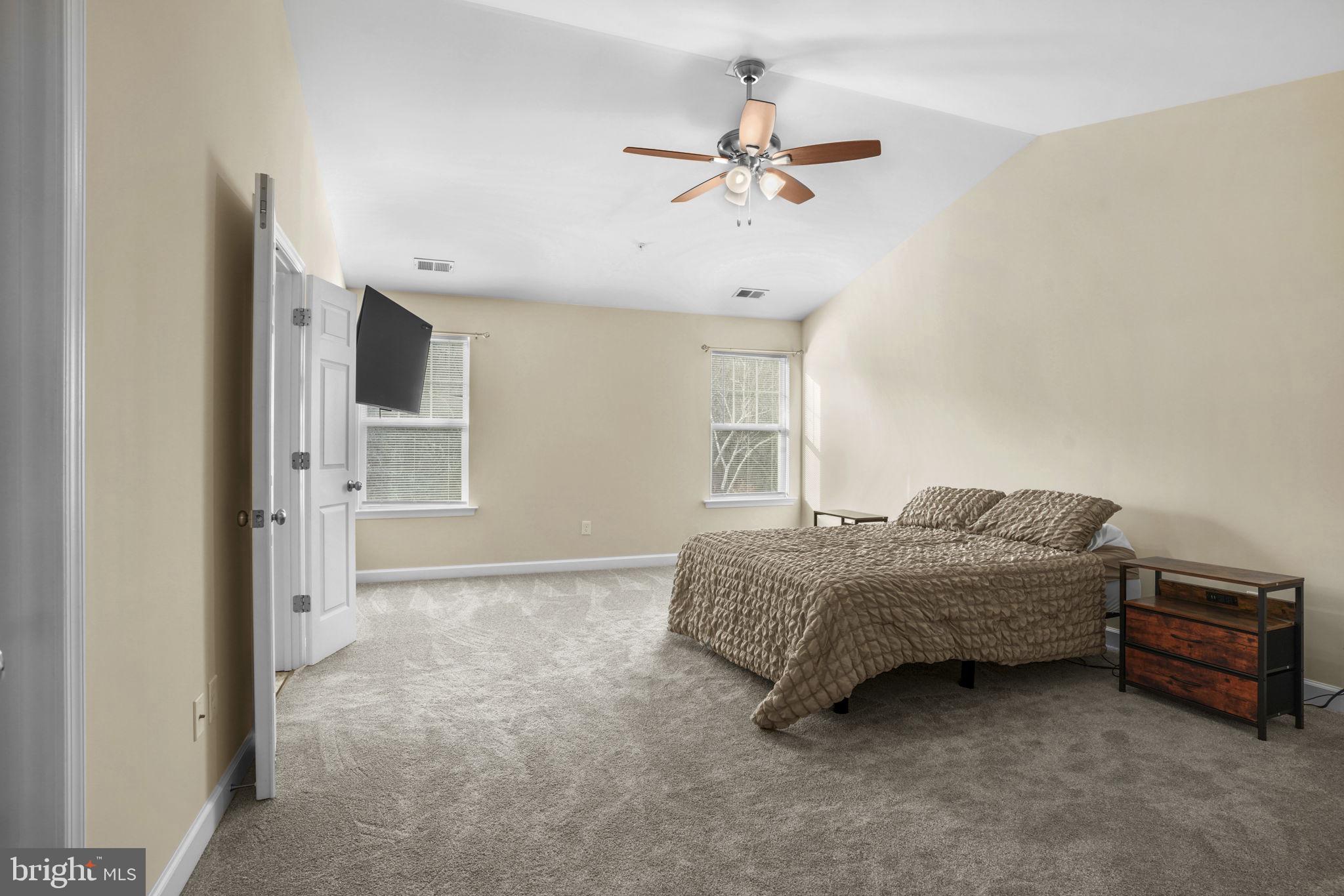 OAK TREE LANDING - Residential