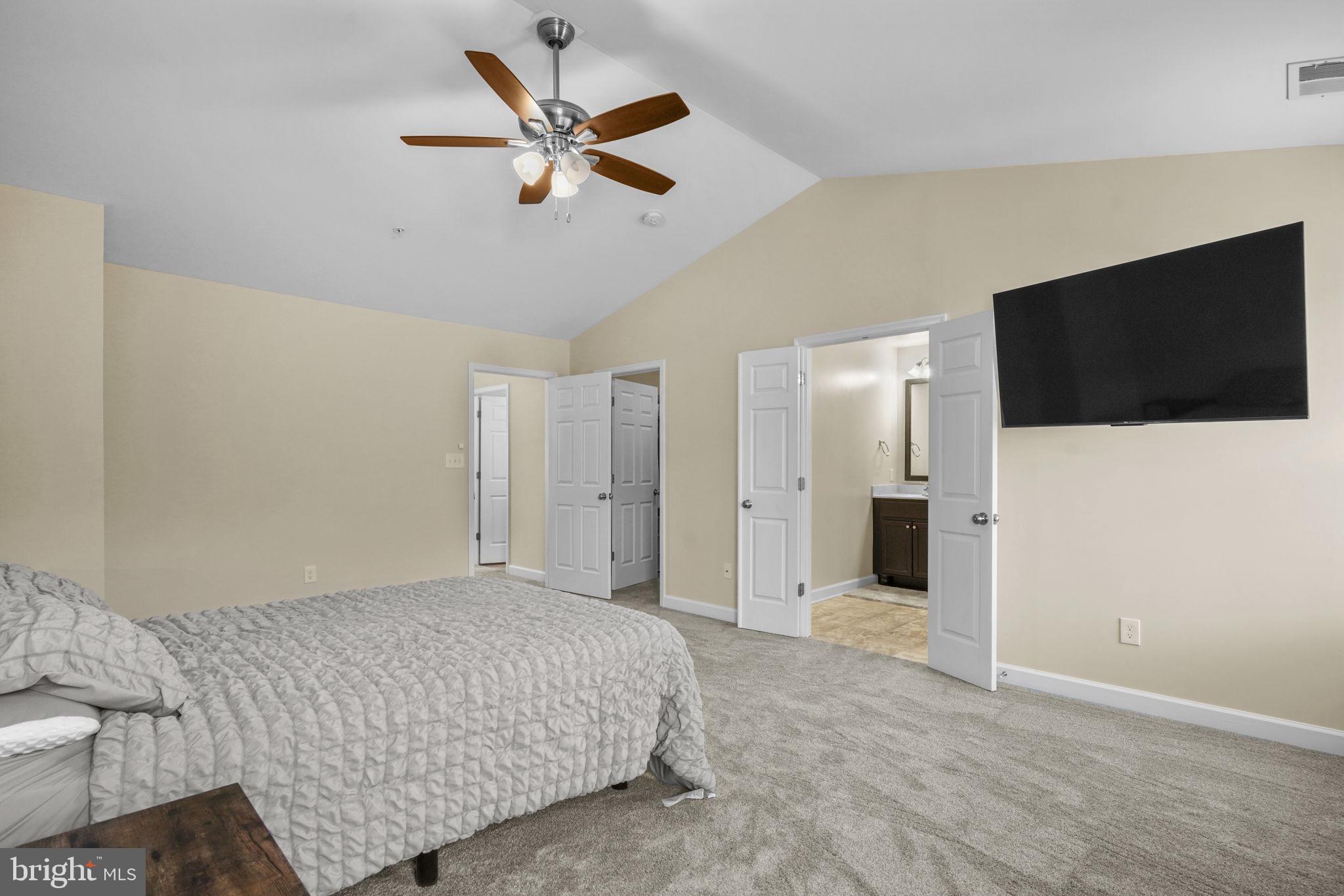 OAK TREE LANDING - Residential