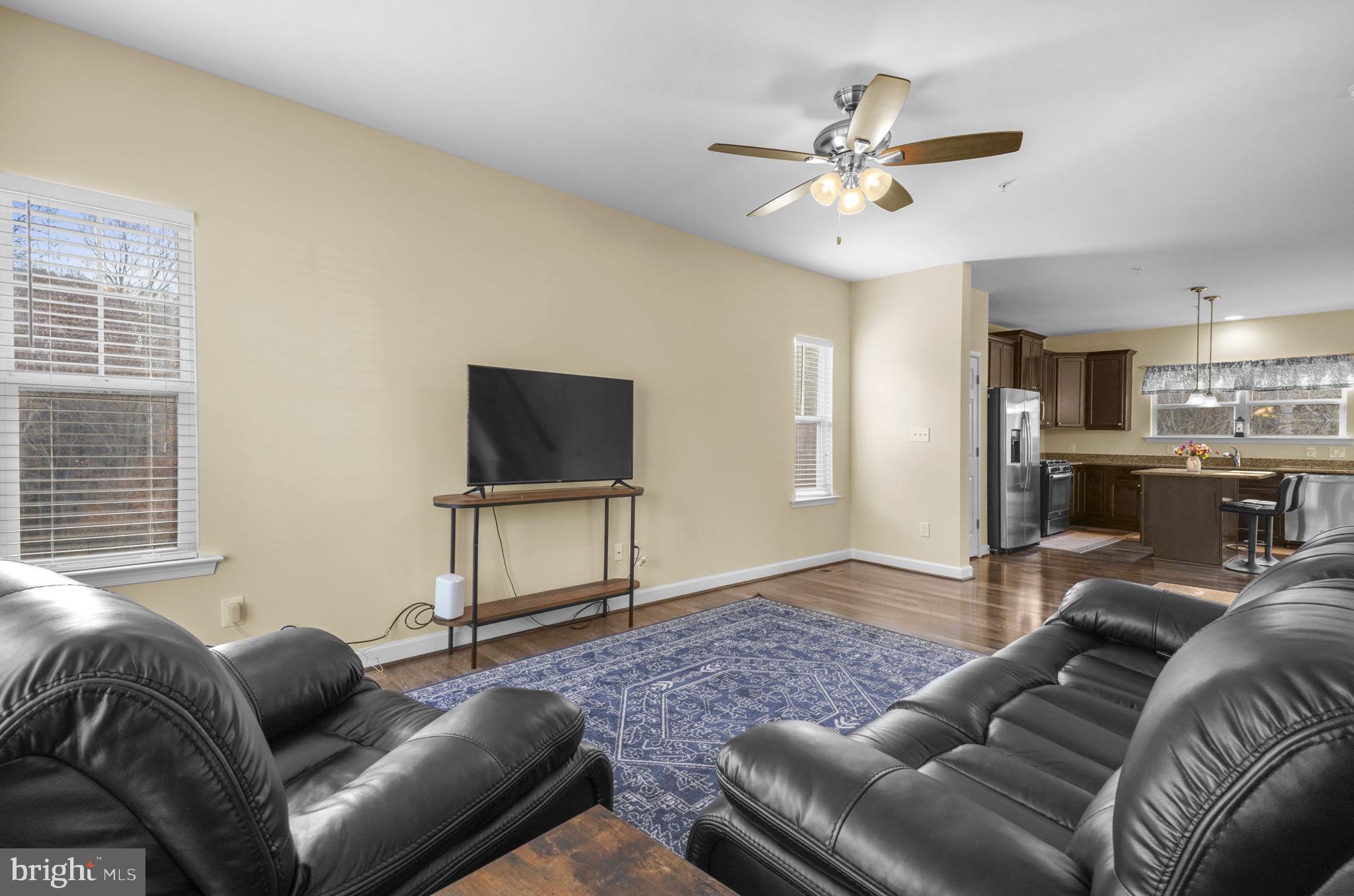 OAK TREE LANDING - Residential