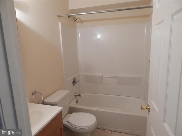 HIGHLANDTOWN - Residential