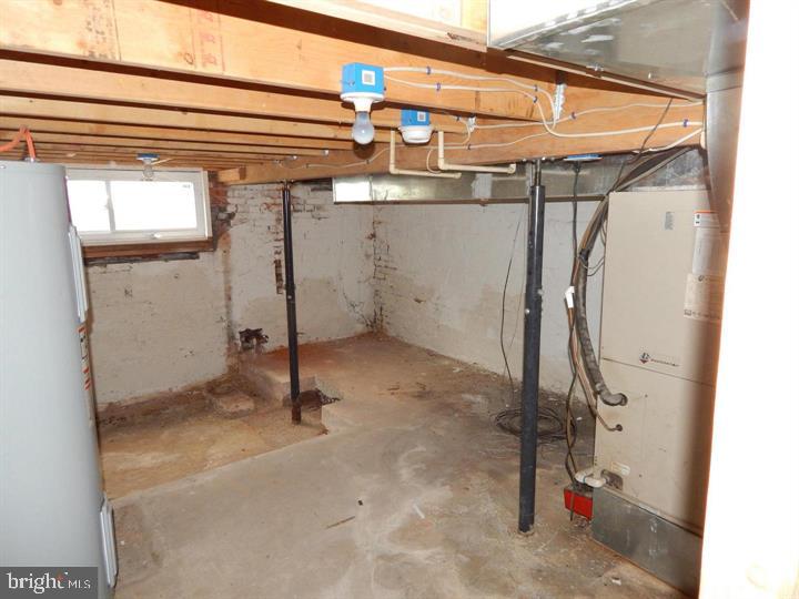 HIGHLANDTOWN - Residential