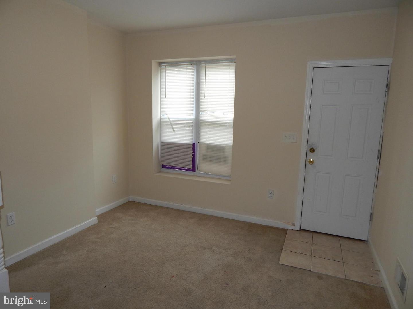 HIGHLANDTOWN - Residential