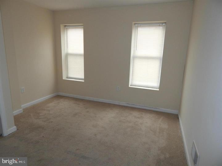 HIGHLANDTOWN - Residential