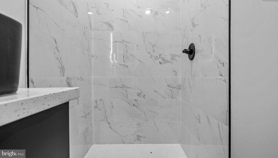 2816 W OXFORD STREET 3