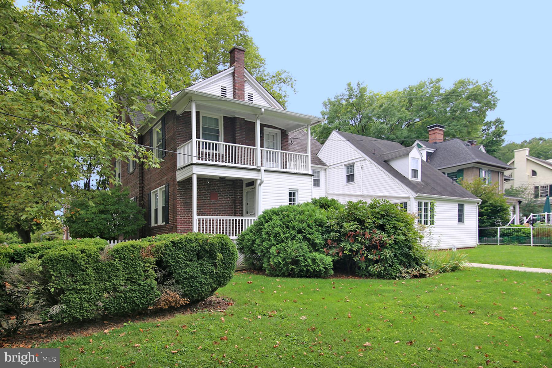 201 HATHAWAY PARK