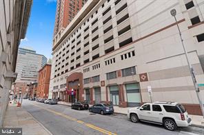 DOWNTOWN - Residential Lease