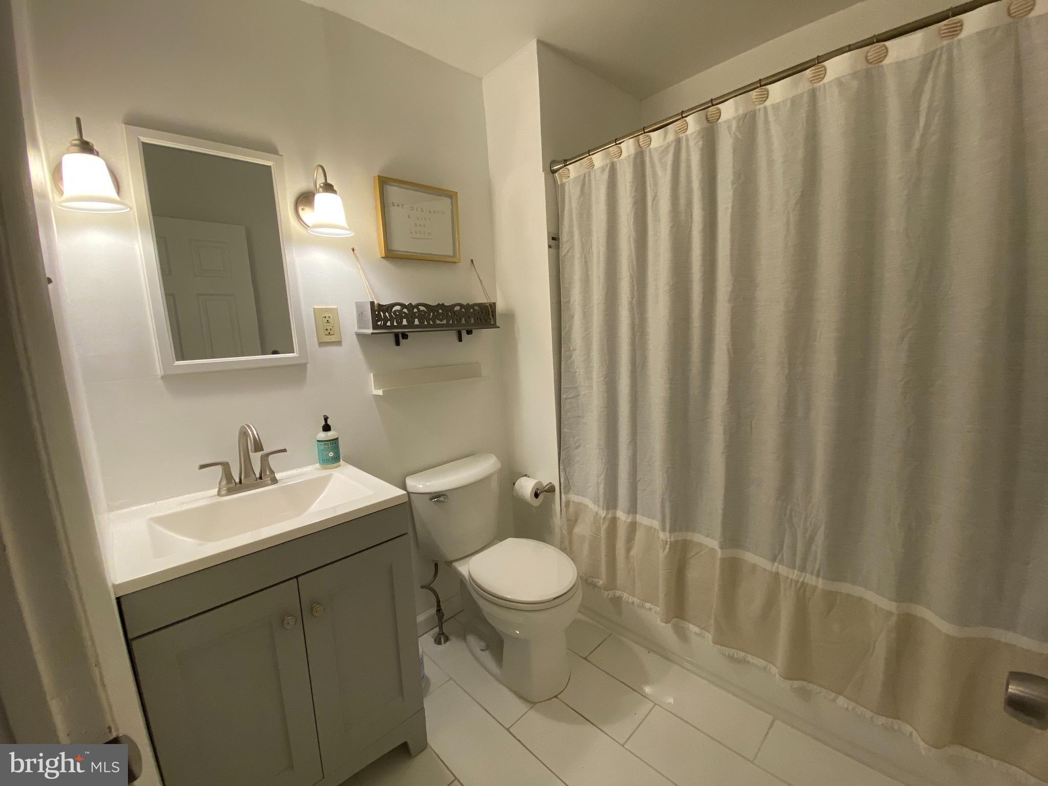 CIDER KNOLL - Residential