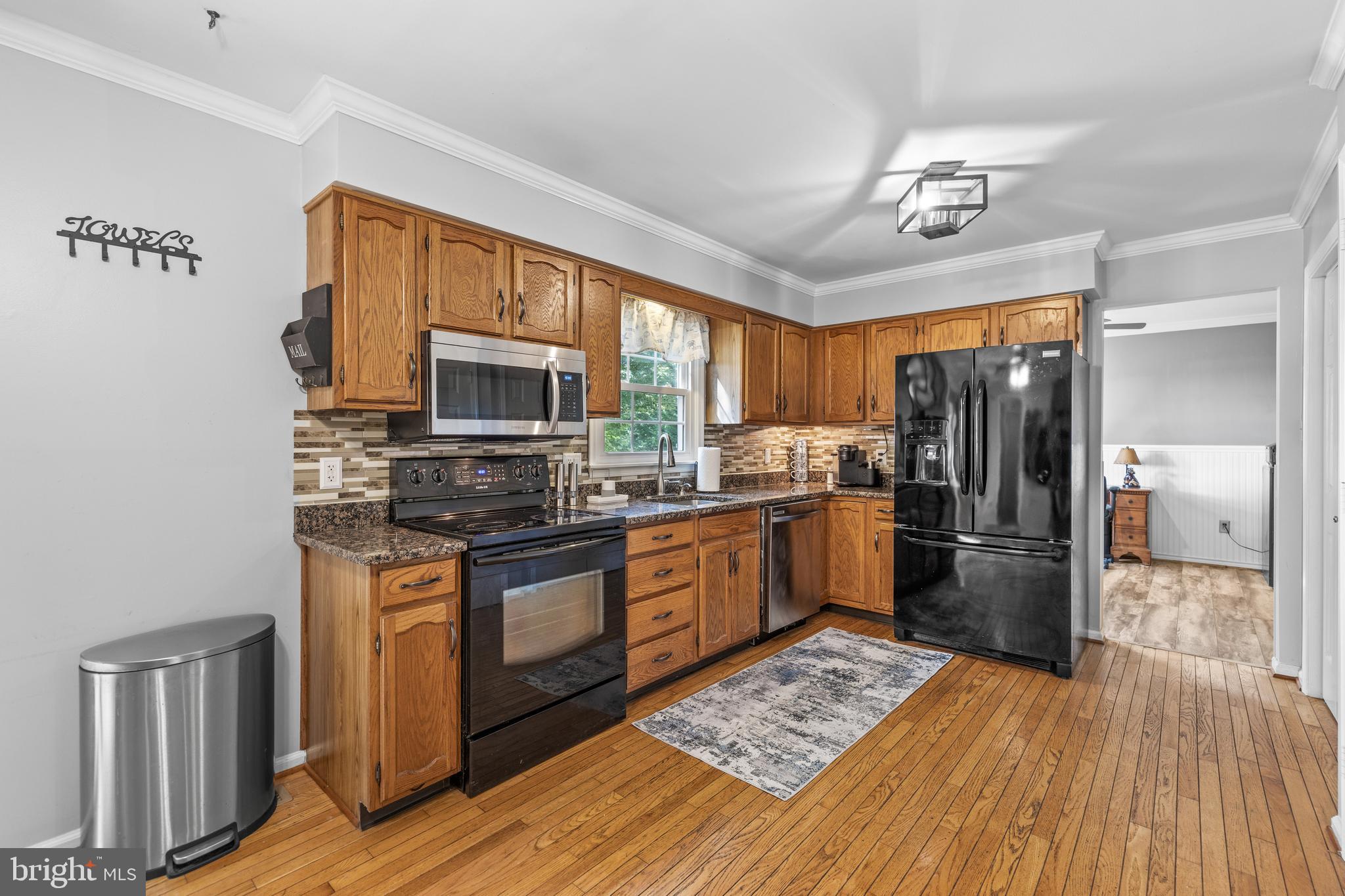 ACADEMY HILLS - Residential