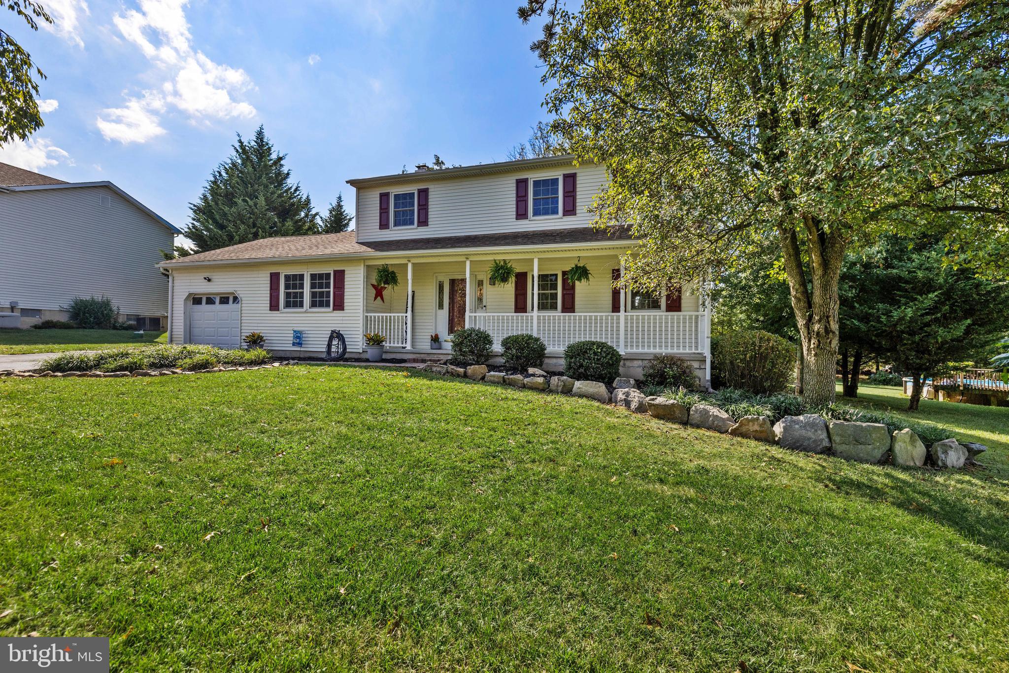 ACADEMY HILLS - Residential