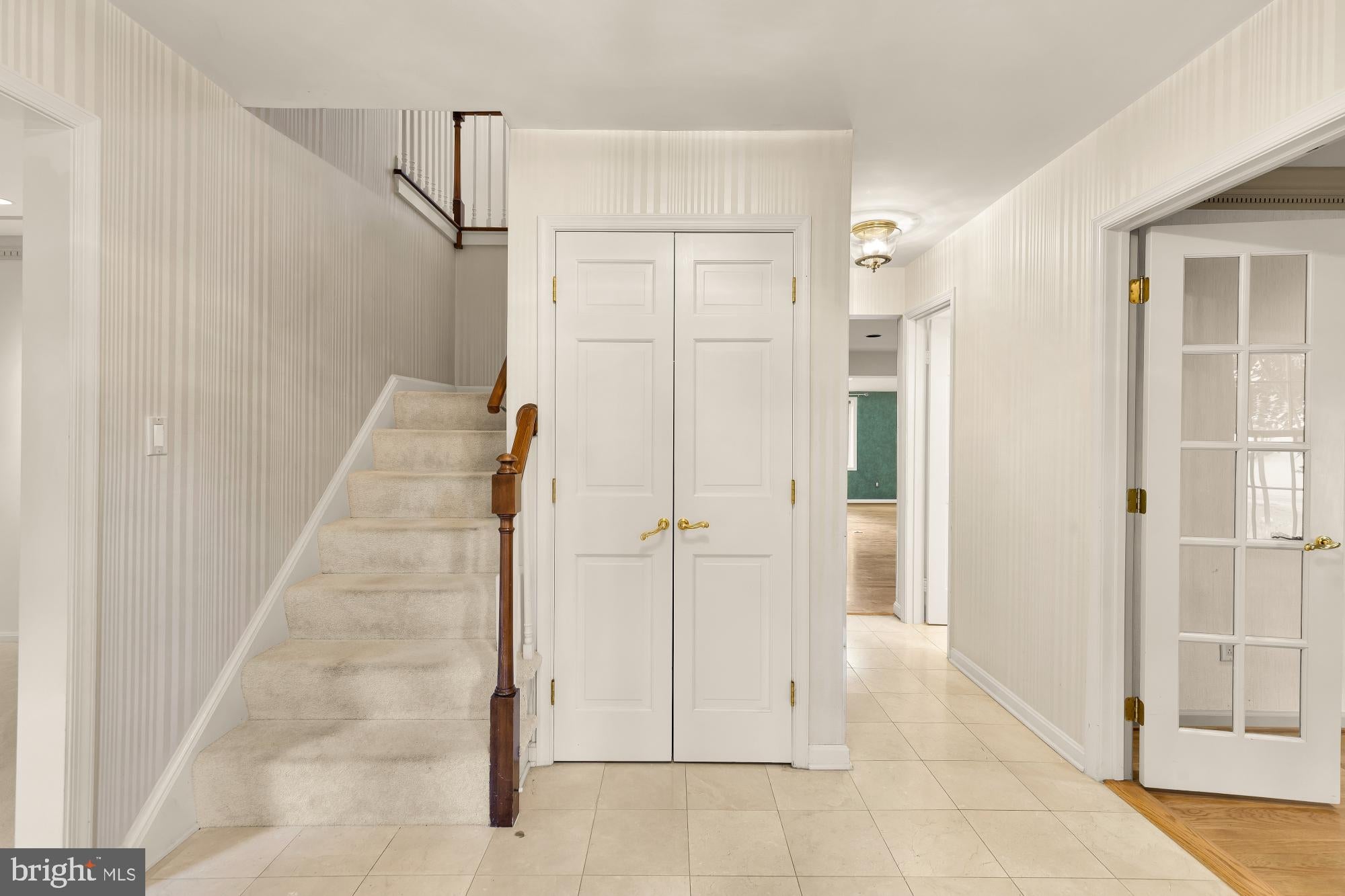 4301 SUNFLOWER DRIVE