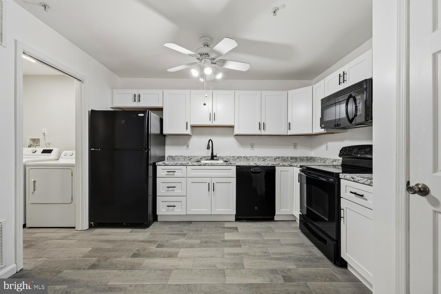 HERITAGE HARBOUR - Residential